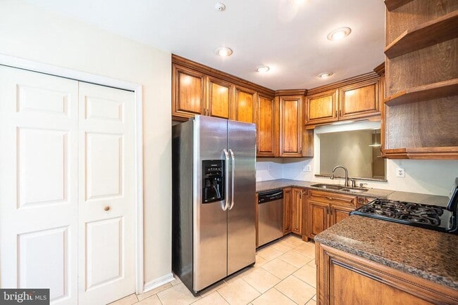 Building Photo - 5920 Terrapin Pl