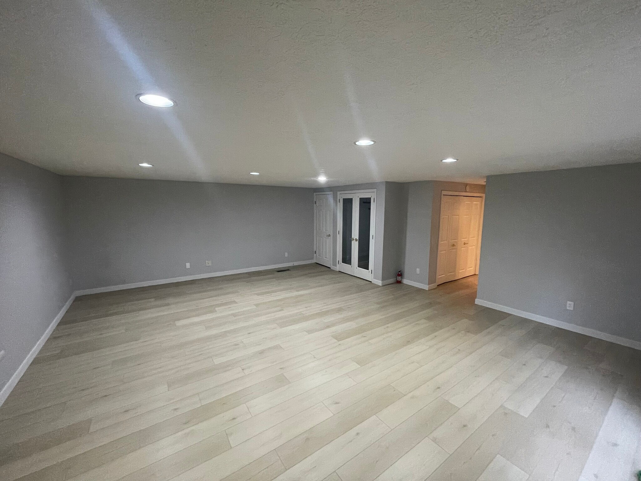 Building Photo - 3228 SW Dolph Ct