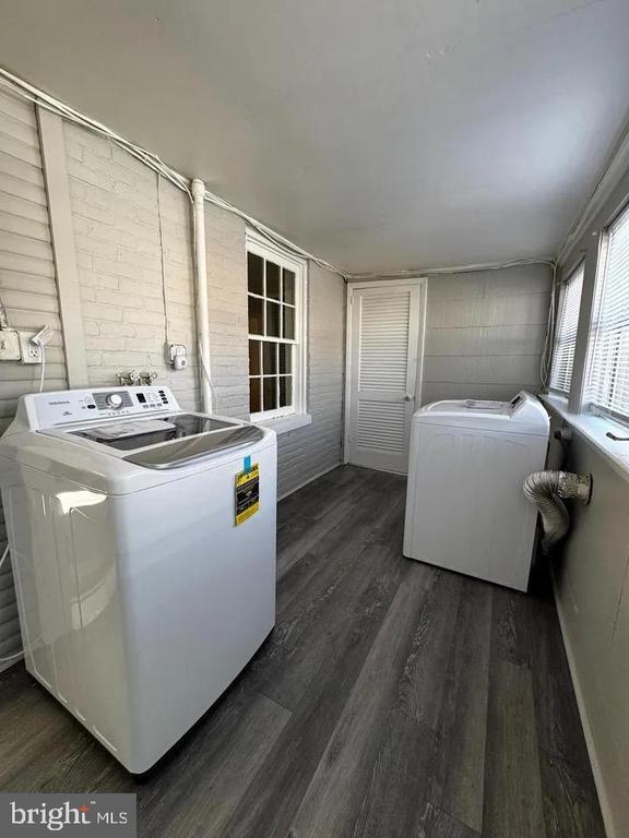 Building Photo - 254 S Potomac St