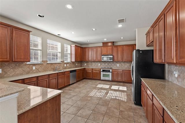 Building Photo - 2008 Spotted Ct