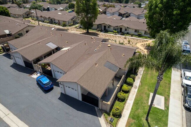 Building Photo - 1025 Plover Way