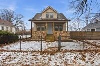 Building Photo - 6433 Globe St