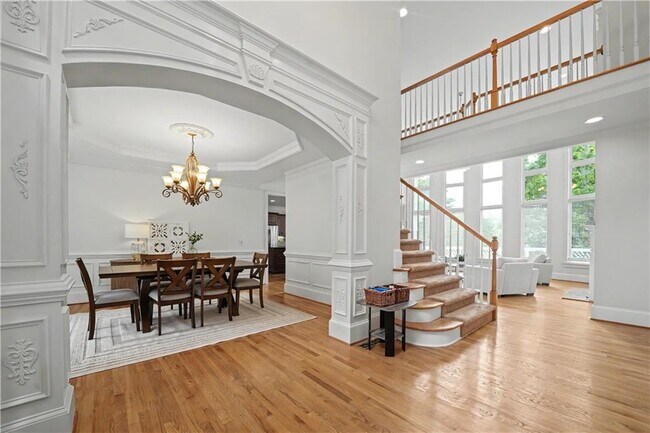 Building Photo - 2260 Bent Creek Manor