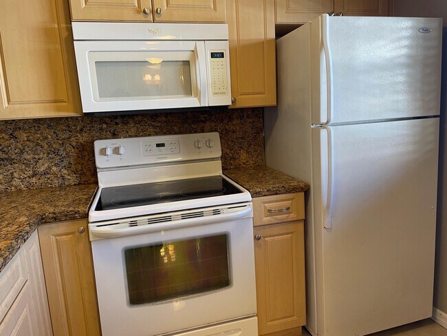 Building Photo - 608 SW Natura Blvd