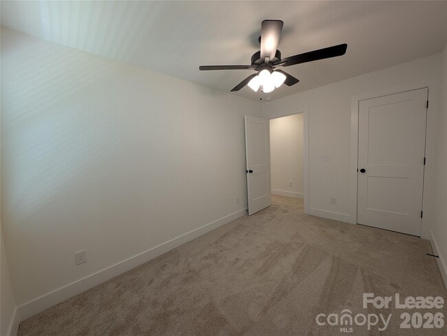 Building Photo - 1415 Arden Ave