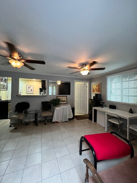 Building Photo - 4084 Creed Ave