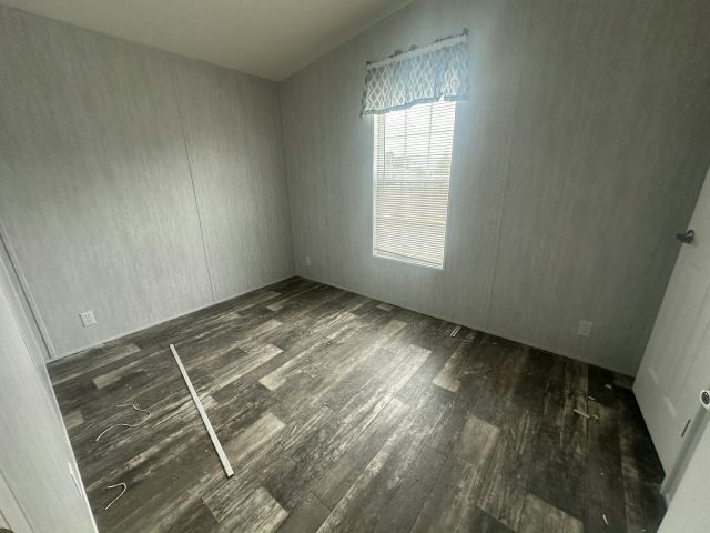 Building Photo - 2025 Bren Mar Ct