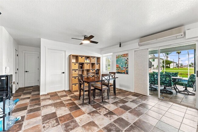 Building Photo - 4017 Triggerfish Dr