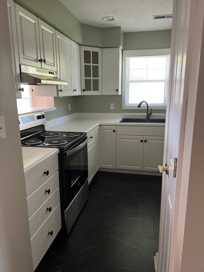 Building Photo - 100 Turtle Cay