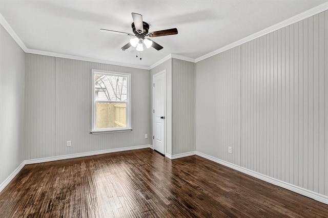 Building Photo - 513 E Washington St