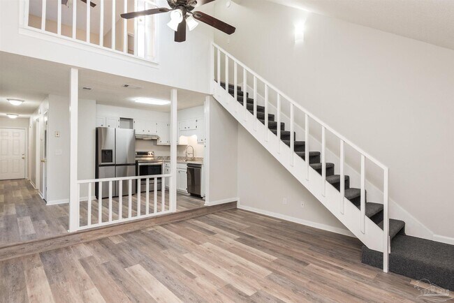 Building Photo - 7224 Lago Vista Ct