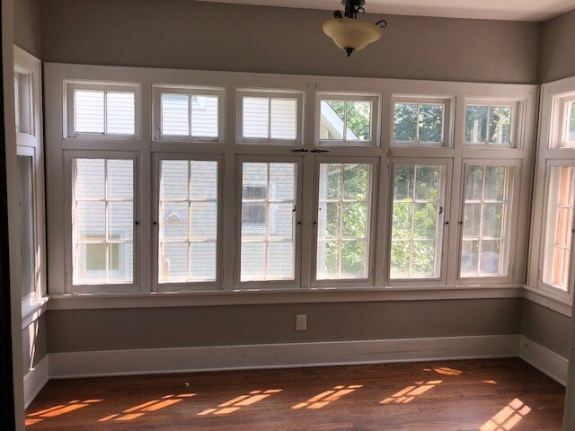 Building Photo - 421 Melrose Ct