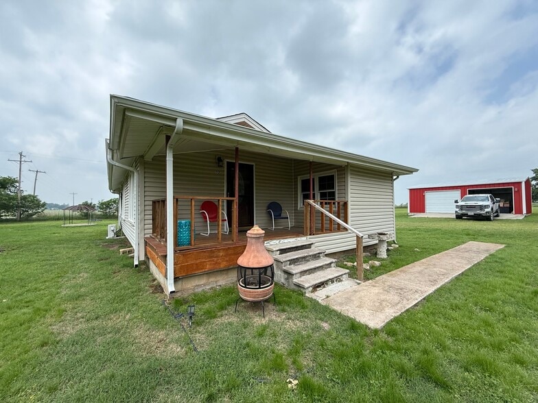Building Photo - 52 Blossom Dr
