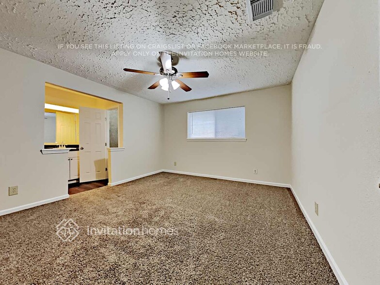 Building Photo - 3209 Wavecrest St
