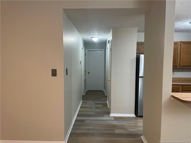 Building Photo - 1820 Tryon Dr