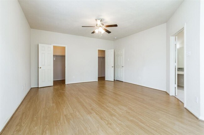 Building Photo - 1138 Evandale Ln