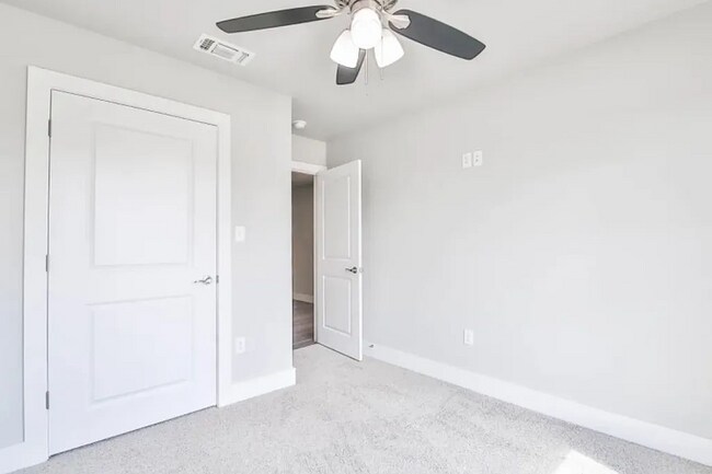 Building Photo - Beautiful 4 Bedroom Home in South Lubbock with Modern Finishes & Great Location!