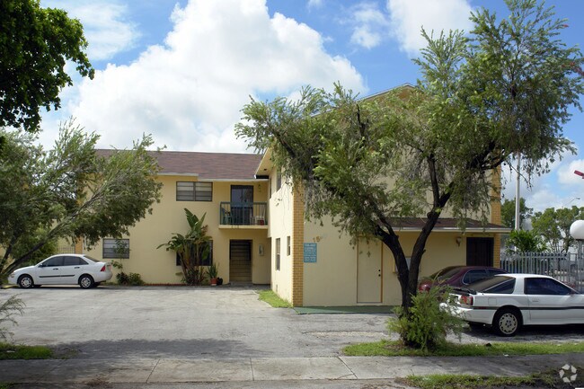 Building Photo - Westland Manor