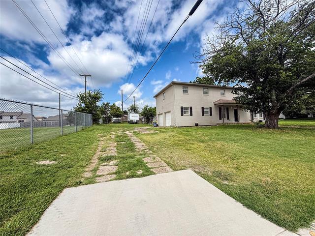 Building Photo - 205 Stardust Ln