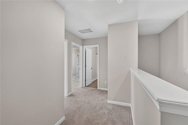 Building Photo - 6362 Sundowner Pl