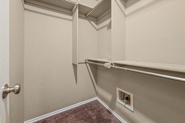 Building Photo - 17029 Woodvine Dr