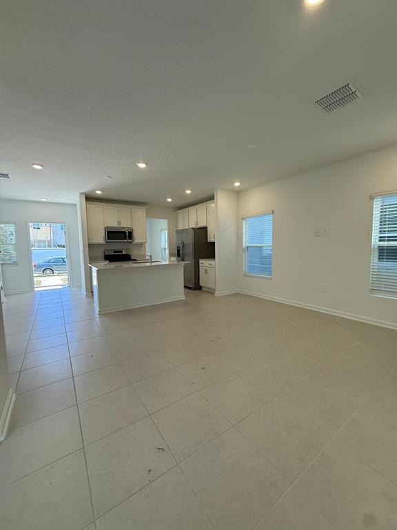 Building Photo - 6044 Zen Wy