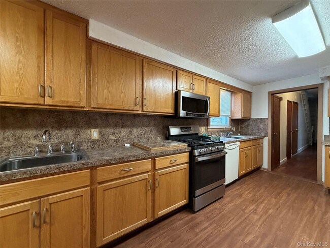 Building Photo - 15 North St