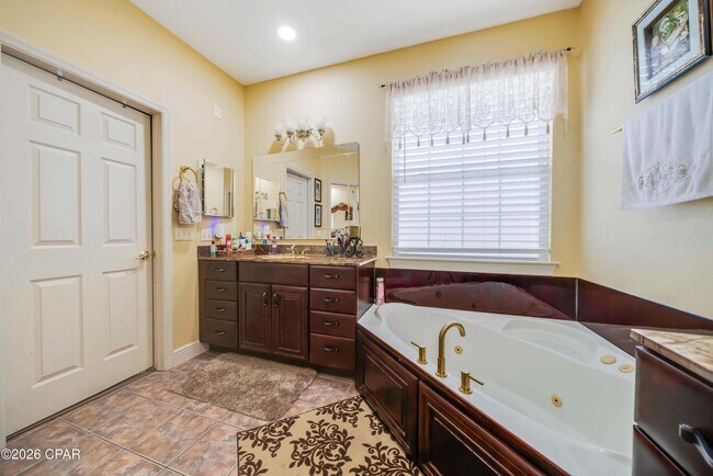 Building Photo - 303 Wood Trail