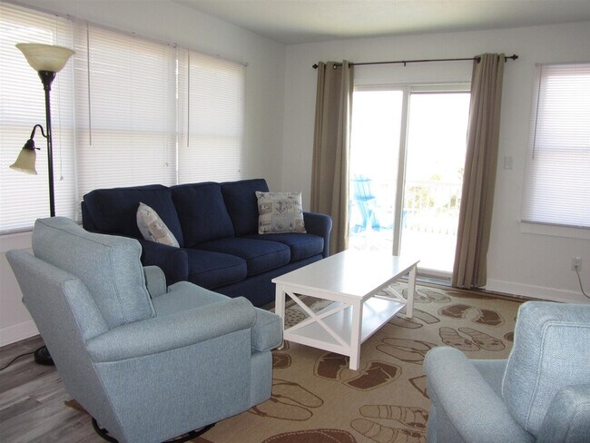 Building Photo - 40302 Due E Rd