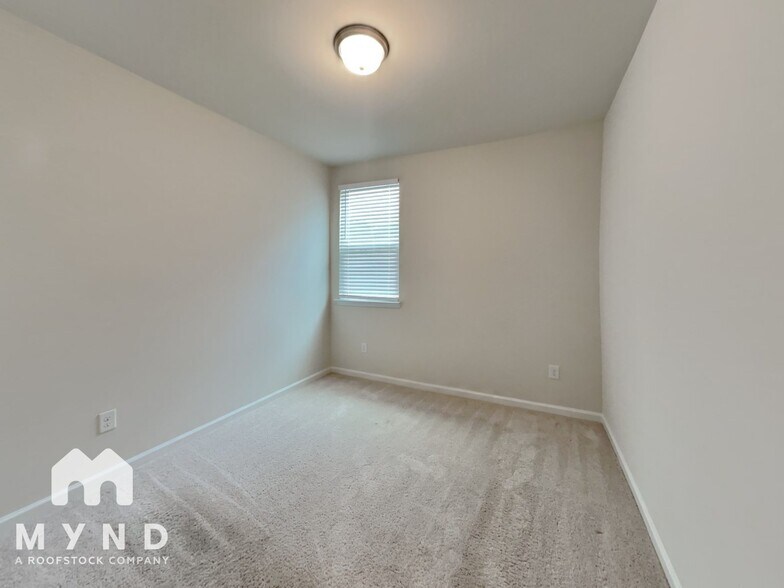 Building Photo - 757 Riverwood Pass