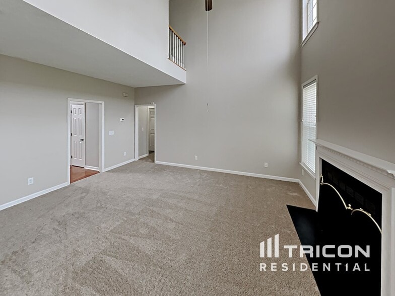 Building Photo - 2403 Glen Meadow Dr