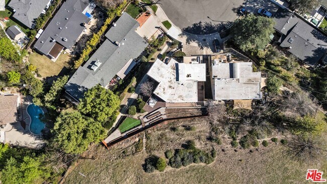 Building Photo - 22736 Cavalier St