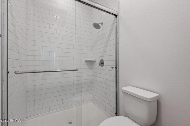 Building Photo - 203 E Birchwood Pl