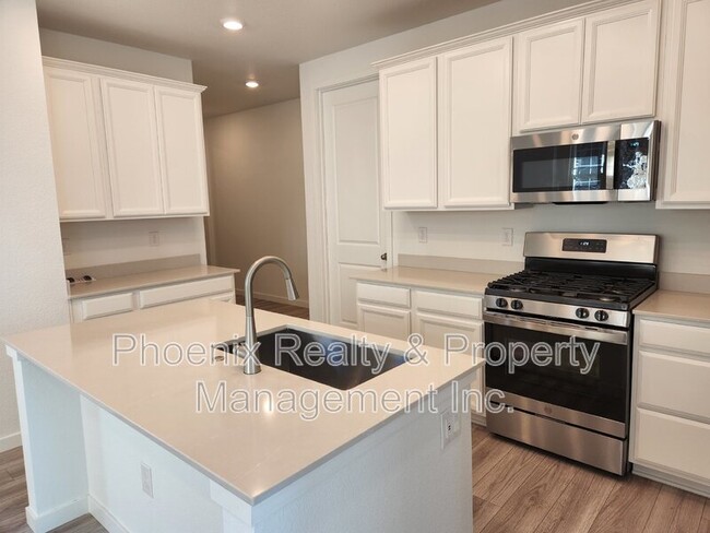 Building Photo - 630 Greenville