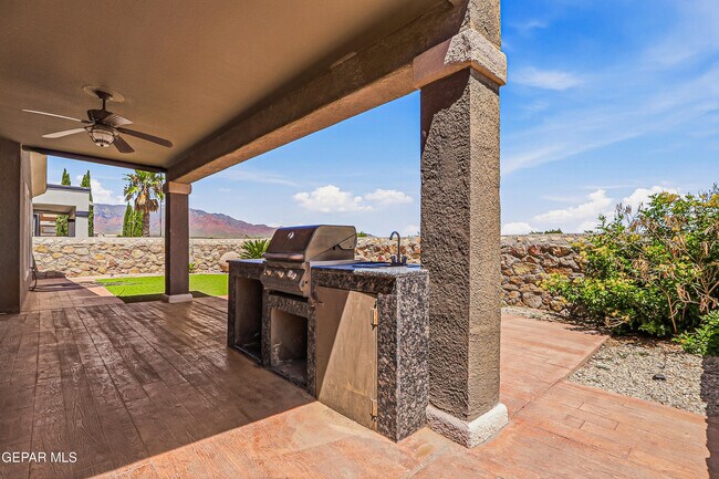 Building Photo - 5457 Pedro Lucero Dr