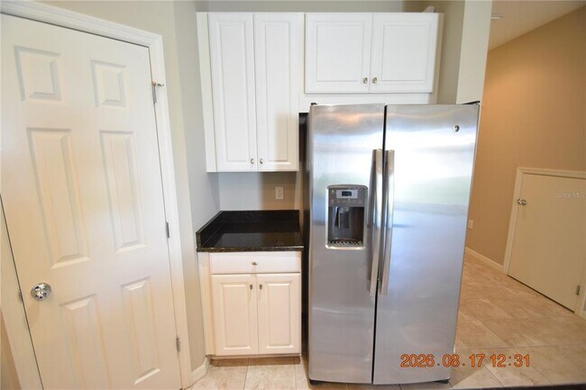 Building Photo - 7031 Woodchase Glen Dr