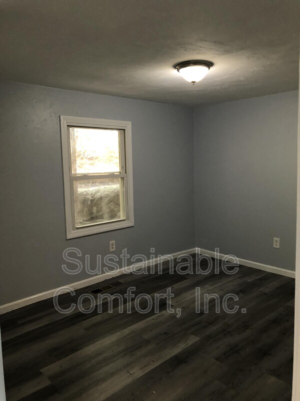 Building Photo - 6 Milton St