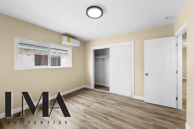 Building Photo - 4317 W 120th St