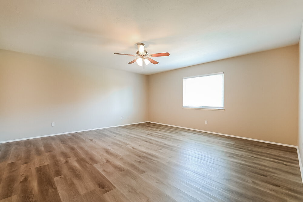 Building Photo - 9201 Pollard St