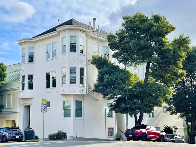 Primary Photo - Spacious, Prime Presidio Heights Condo, Pa...