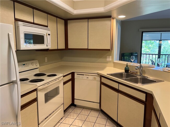 Building Photo - 13351 Greengate Blvd