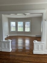 Building Photo - 2404 Baldwin St