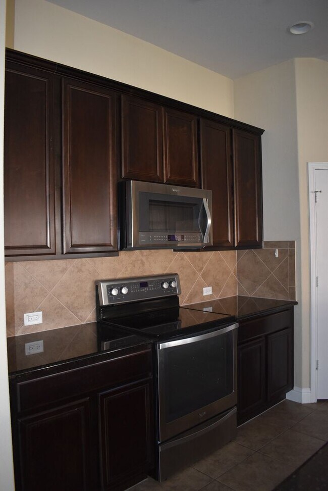 Building Photo - Tuscany Meadows 4 Bedroom in Harker Heights!