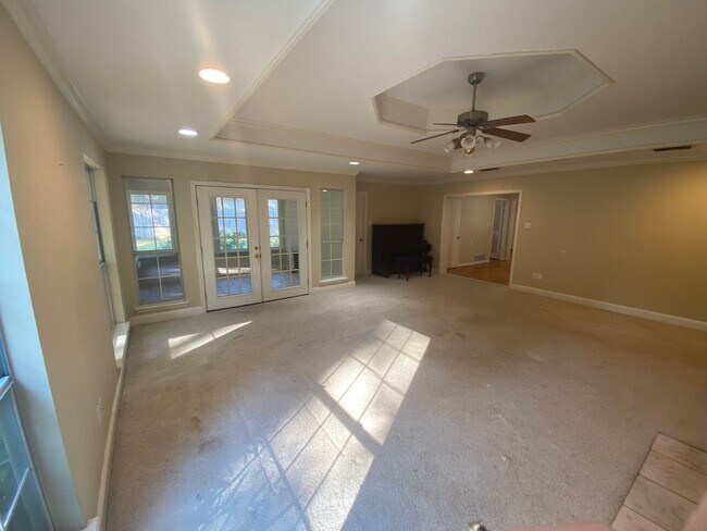 Building Photo - ** Charming 3 Bedroom/2 Bath Blanchard Home **