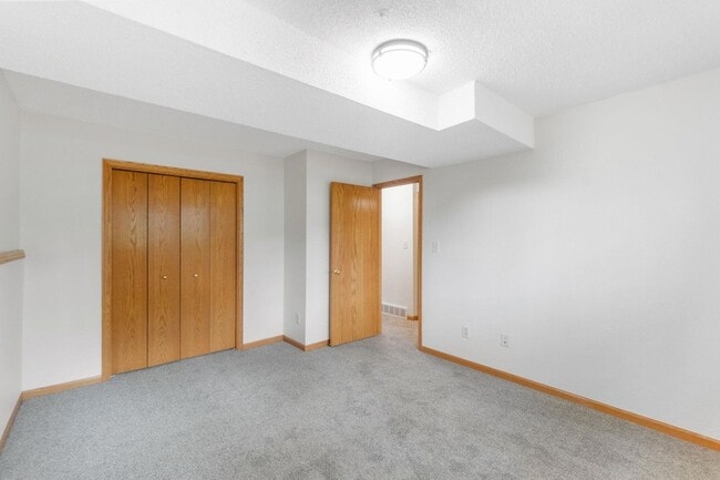 Building Photo - 418 Colby Rd