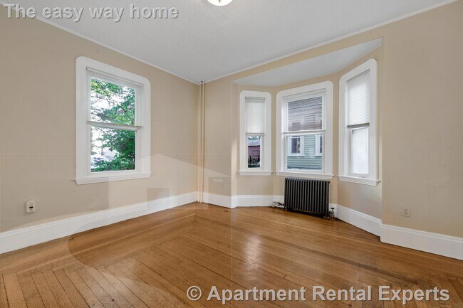 Building Photo - 5 Murdock Terrace