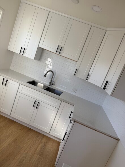 Building Photo - 3623 1/2 S Sepulveda Blvd