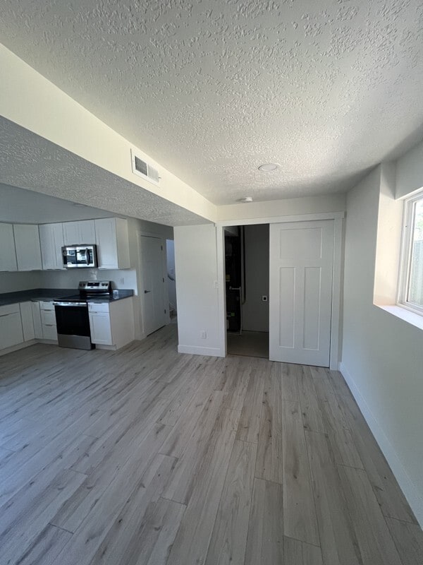 Building Photo - 5455 S 5455 W