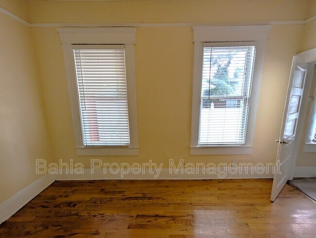 Building Photo - 103 S Westland Ave