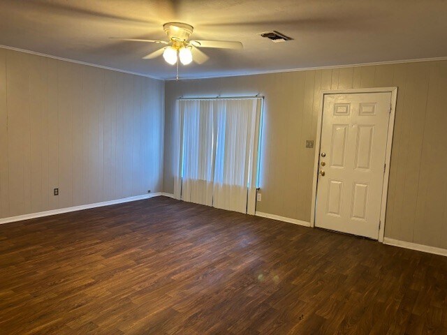 Building Photo - 1408 Illinois Ave